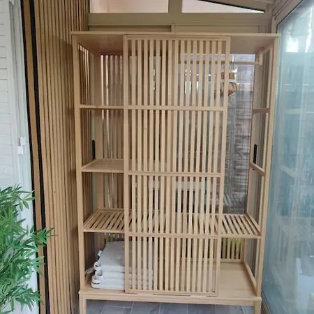 T1 - Bord De Apartamento
